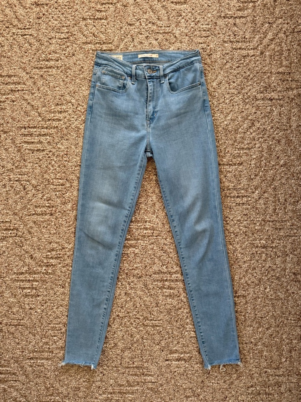 Levi’s 721 High Rise Skinny Jeans